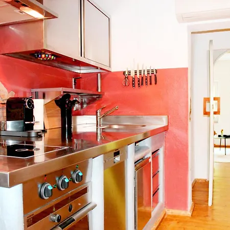 Design Ferienhaus bei Salzburg mit Kamin