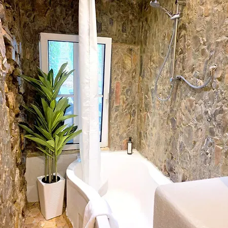 Rost - Design Mit Kamin, Klimaanlage Und Haengematte * Laufen